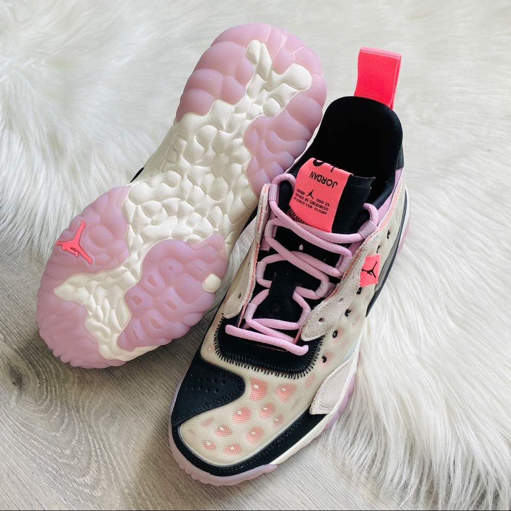 NWT Nike Jordan Delta 2 Women’s Shoes - Picture 4 of 10